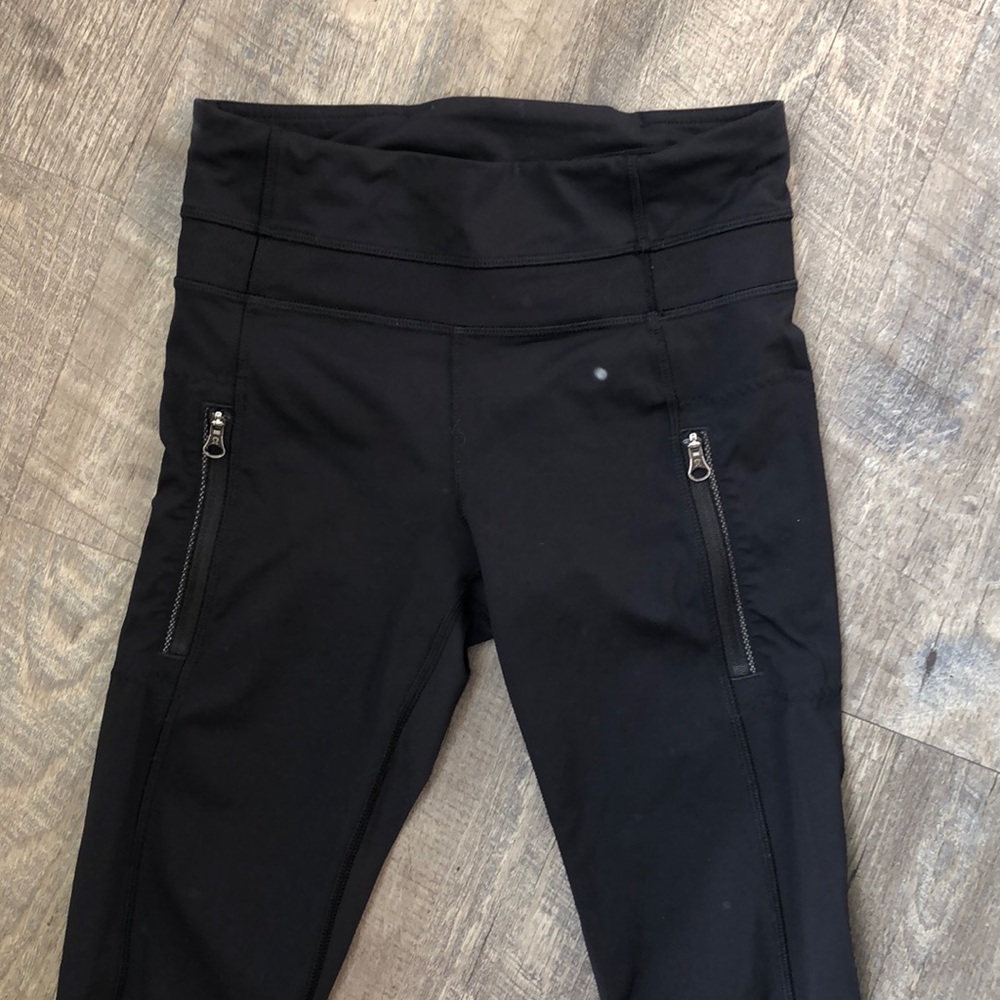Lululemon Athletica Running Leggings with pockets